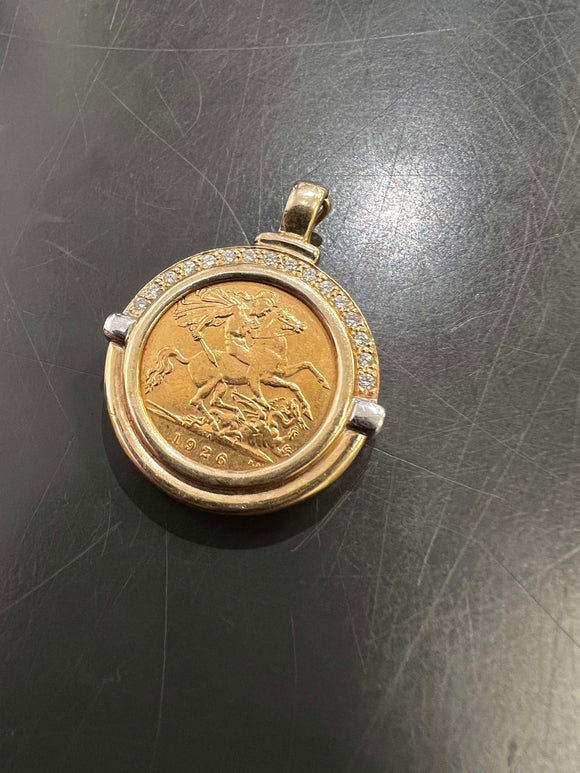 22ct Gold Half Sovereign in 9ct Gold Diamond Enhancer Pendant