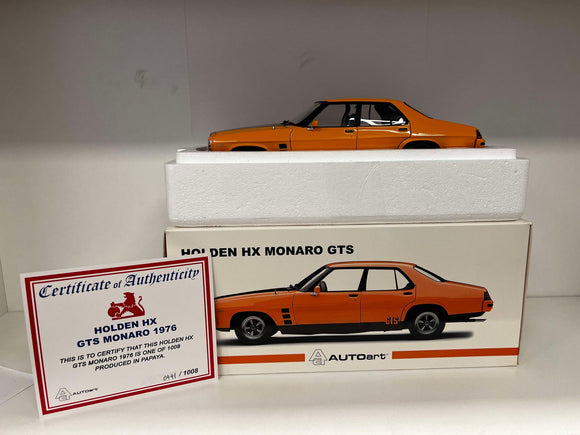 1:18 AutoArt Biante Holden HX GTS Monaro 1976 Sedan Papaya