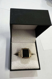 Men's 9ct Gold Onyx Ring